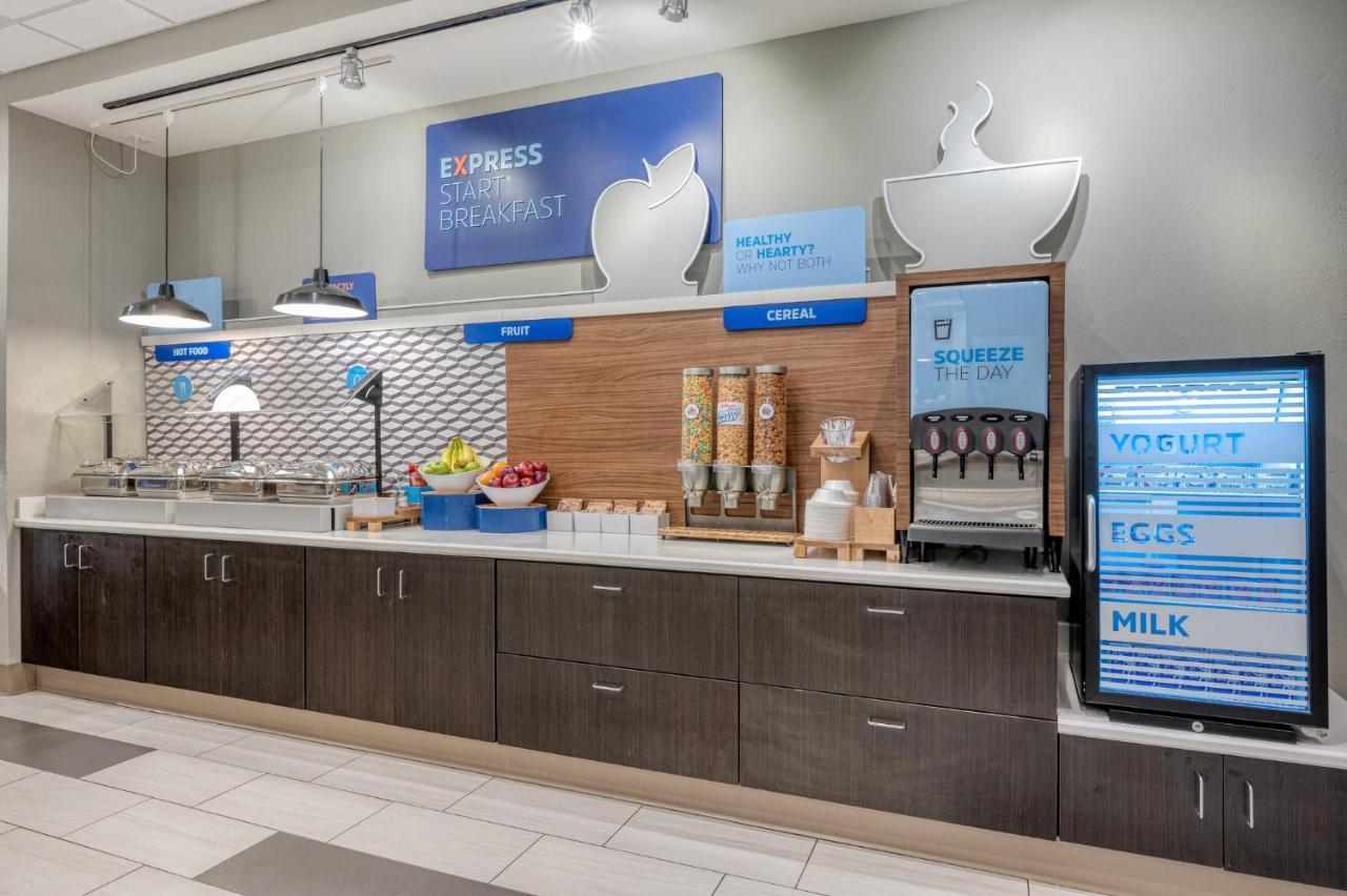 Holiday Inn Express & Suites St. Louis - Chesterfield By Ihg Exteriér fotografie